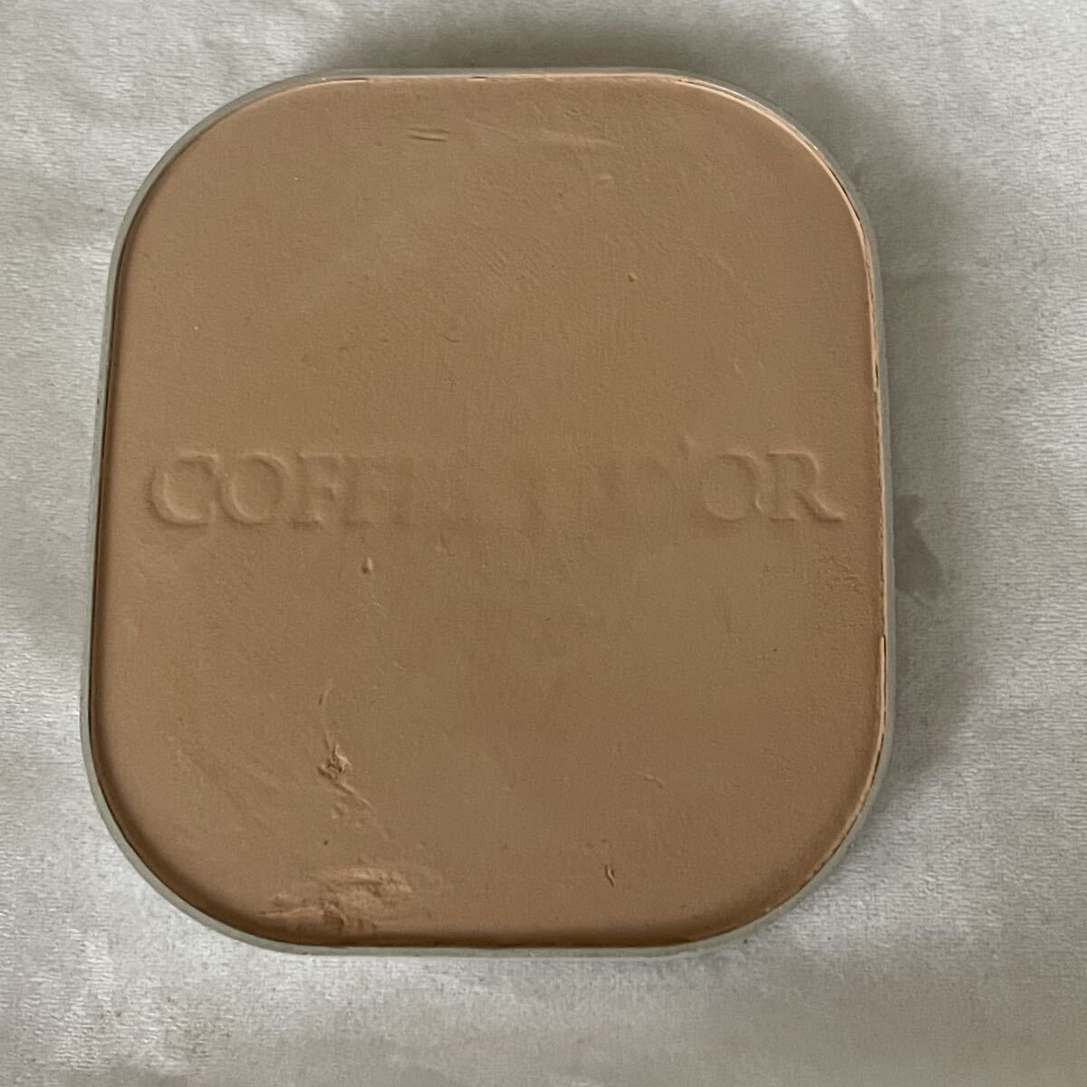 コフレドール ヌーディカバー ロングキープパクトUV オークルD パウダーファンデーション拍卖