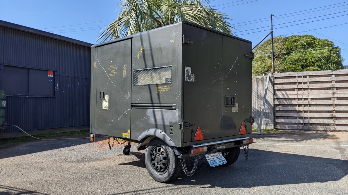 ミリタリー仕様 牽引トレーラー アメリカンガレージ コンテナボックス カーゴトレーラー #フルトレーラー #キャンピングトレーラー #多目拍卖