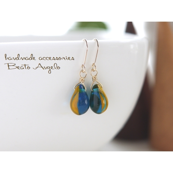 ■+angelo+K14GF チェコドロップのプチピアス(p-519)カプリブルー&キャメル チタン樹脂イヤリング可拍卖