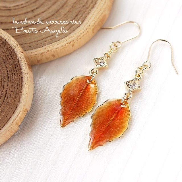 ■+angelo+メタルリーフと石留めスクエアのピアス(p-002)オレンジ G 秋 ラインストーン拍卖