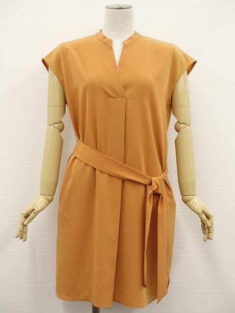 美品 ニジュウサンク 23区 ひざ丈 フレンチスリーブ 半袖 キーネック ワンピース 32 オレンジ系 【メール便可】拍卖