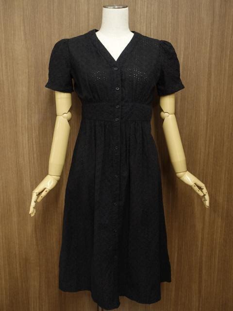 美品 ジーユー GU ロング丈 パフスリーブ 半袖 洗えるレースシャツワンピース S ブラック 花柄 刺しゅう拍卖