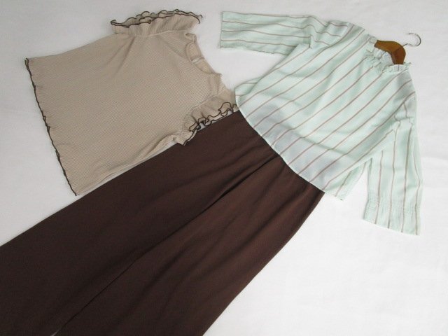 美品 Feroux等 半袖カットソー+七分袖POブラウス+ワイドパンツ コーデ3点セット M相当 ベージュ/緑系地 ストライプ/茶 フェミニン系 20代~拍卖