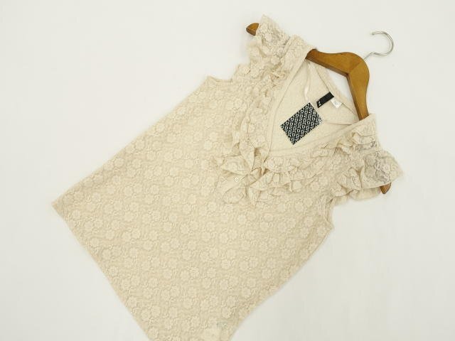 訳あり未使用品 DIVIDED by H&M フレンチ半袖デザインネックレースカットソー ベージュ 花柄 【メール便可】拍卖