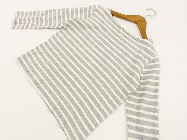 美品 earth music&ecology special edition 七分袖 ボートネック カットソー M ライトグレー×オフホワイト ボーダー柄拍卖