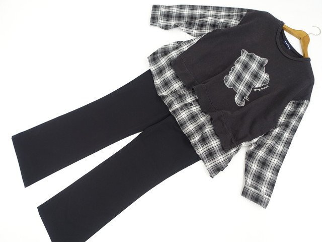 美品 UNIQLO等 フェイクレイヤードカットソー+パンツ コーディネート2点セット LL相当 黒地 白黒 チェックのくま/黒 カジュアル系 20代拍卖