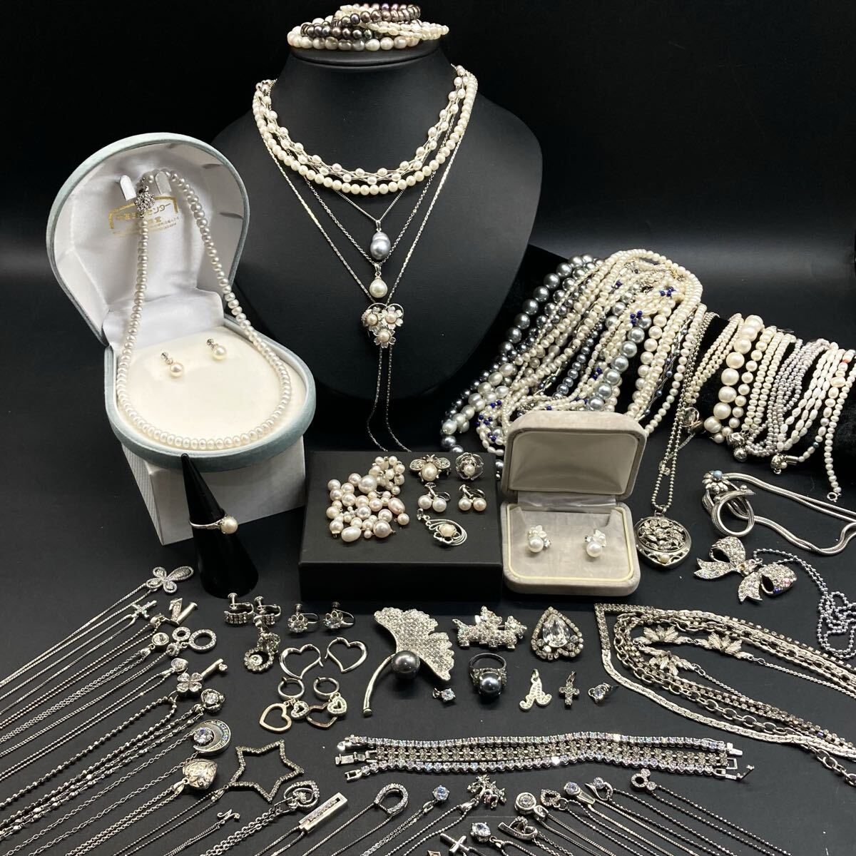 アコヤ入り!!箱付き!!■アクセサリーおまとめ■ n 約933.1g ネックレス イヤリング ブレス 本真珠 淡水 パール フォリフォリ CZ K14WG C928拍卖
