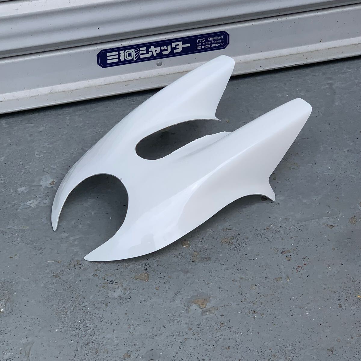 FRP製 ヘルメットディフューザー DF004拍卖