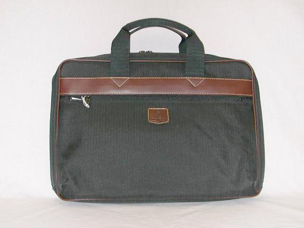 【激安】新品【日本製】B4書類ビジネスバッグじゃばら区分収納型12042黒拍卖
