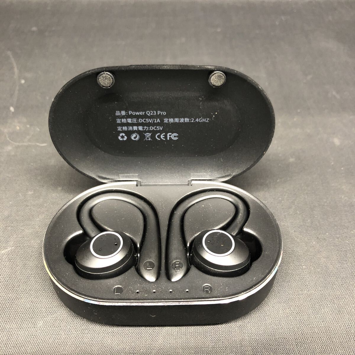 Y2423 【 Power Q23 Pro ワイヤレスイヤホン 】 ケース入り 通電確認済 イヤホン イヤフォン拍卖