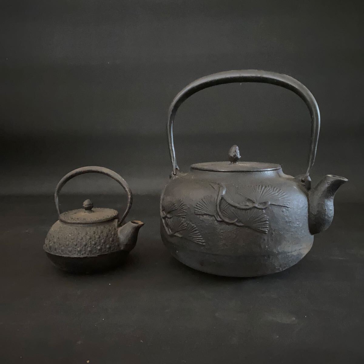 T4278 鉄瓶 小型急須 2点 鶴 松 2L 拍卖