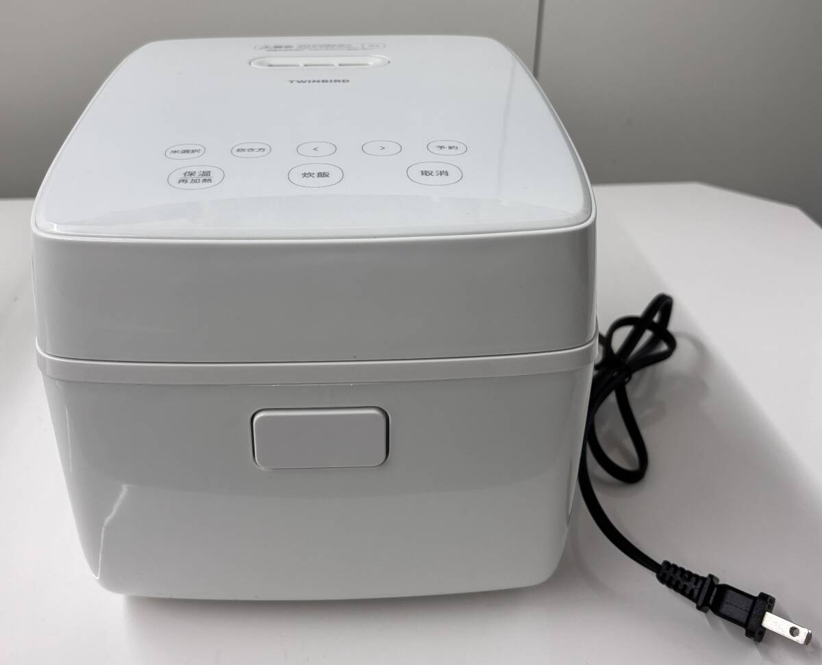 TWINBIRD ツインバード はやくておいしい3合IH炊飯器 RM-D793 2025年製 ホワイト 3合炊き 2025年5月購入 取扱説明書あり拍卖