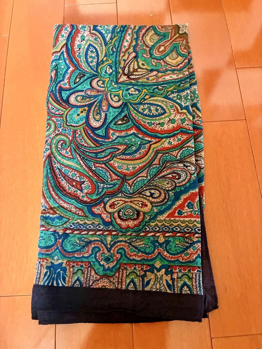 美品秋冬用MOONBATムーンバッド大判ストールショール90×180cmウール毛100%緑グリーン黒ブラック総柄♪ペイズリー柄拍卖