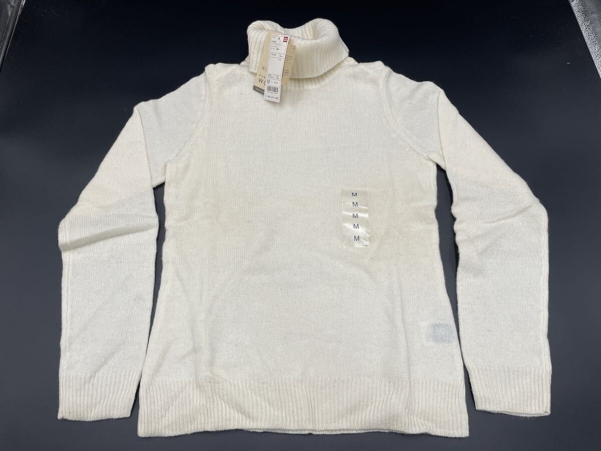 82【未使用・タグ付き・未検品】UNIQLO ユニクロ レディース ソフトジロンラム タートルネック セーター(長袖)サイズM拍卖