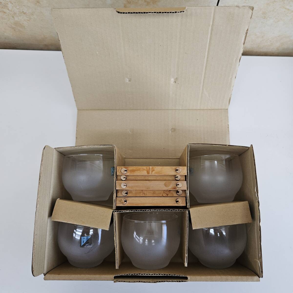 【セット品】ガラスコップ 茶托 コースター 5個セット拍卖