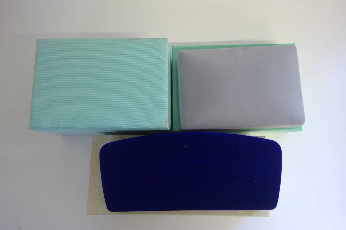 【未使用】 jeweriyケース箱つき 3セット拍卖