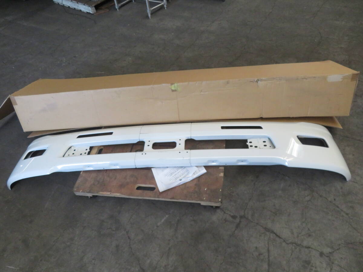 U-174★来店・引き取り限定♪ISUZU/いすゞ☆フォワード?☆バンパー☆車/部品/パーツ★中古品拍卖