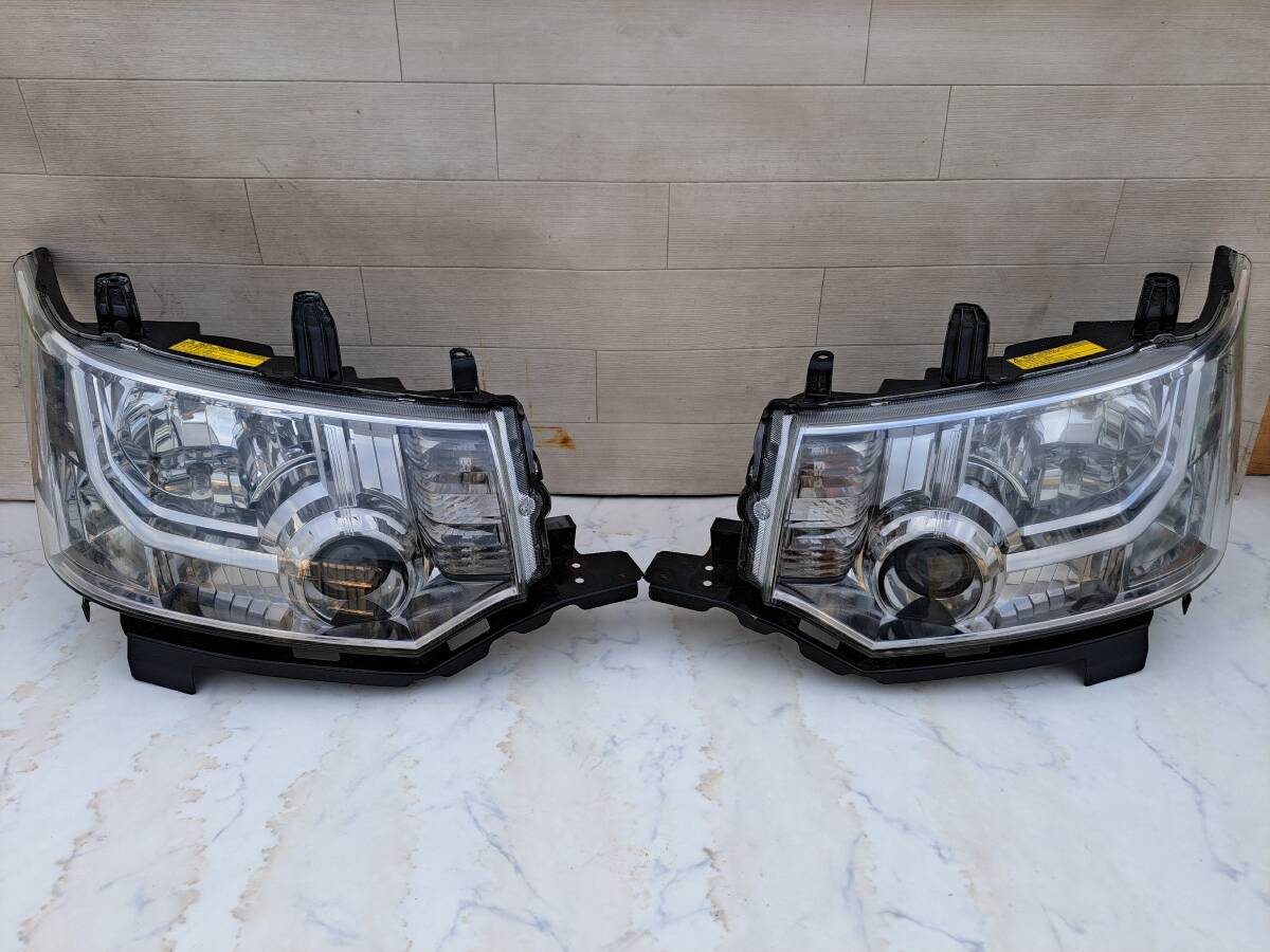H A④ 三菱 デリカ D:5 D5 CV5W CV1W CV2W CV4W 純正 HID ヘッドライト 左右セット ヘッドライト 左 右 KOITO 100-87918拍卖