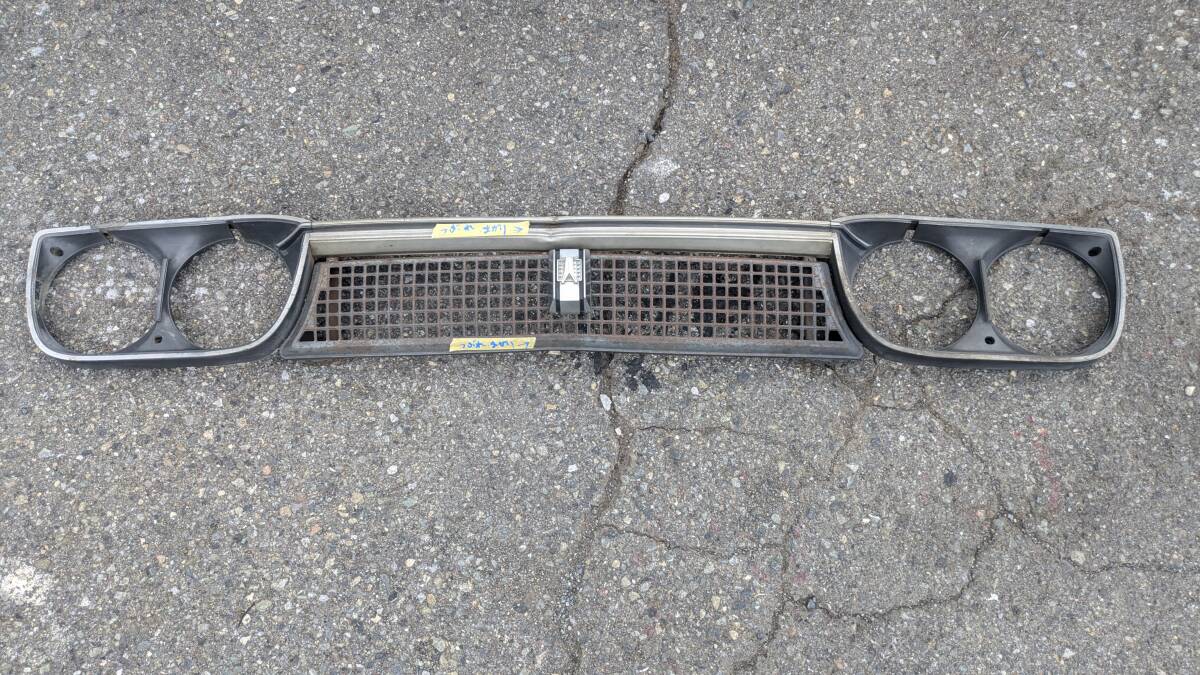 510ブルーバード後期フロントグリル☆スカイライン☆フェアレディー☆拍卖