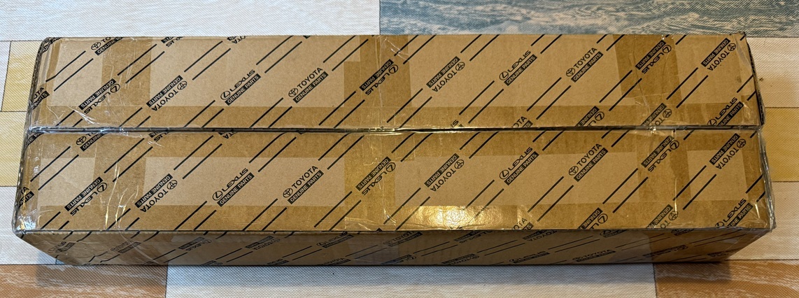 新品未使用! ランクル80 ランドクルーザー80 LAND CRUISER80 純正ショックアブソーバーASSY 2ステージタイプ リア RH/LH 計2本 48530-69017拍卖