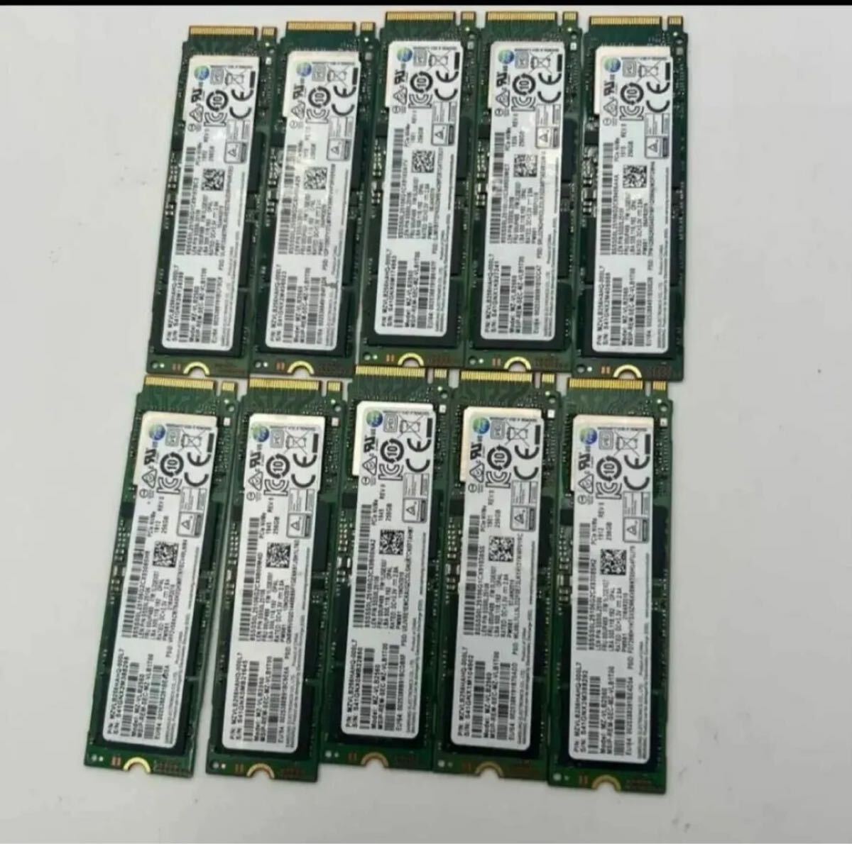 SAMSUNG MZVLB256HAHQ-000L7 256GB NVMe M.2 10枚セット拍卖