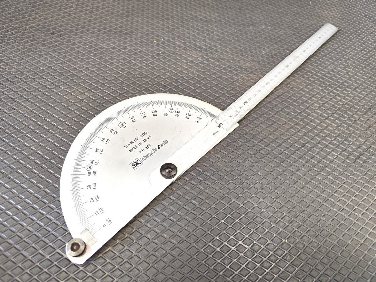 ★ 新潟精機 大型 プロトラクター No.300◆ Φ210 全長500 SK ステンレス 分度器 角時計 角度測定 ケガキ 定規 物差し メジャー ものさし拍卖