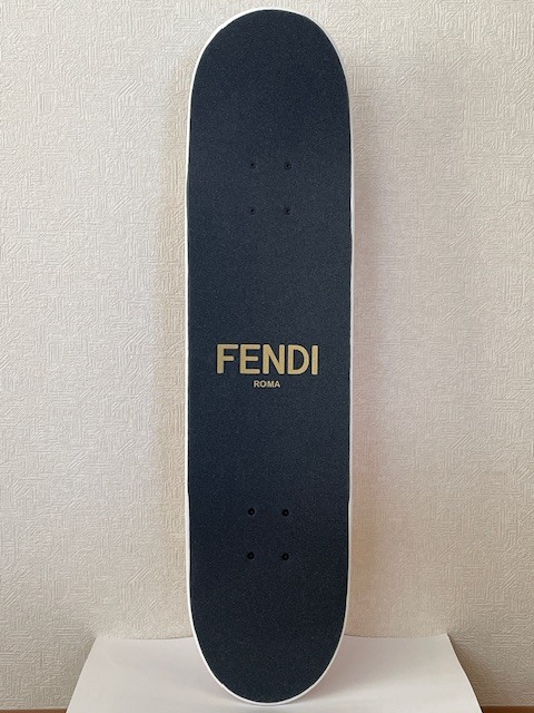 【未使用】FENDI/フェンディ/スケートボード/2022年春夏コレクション拍卖