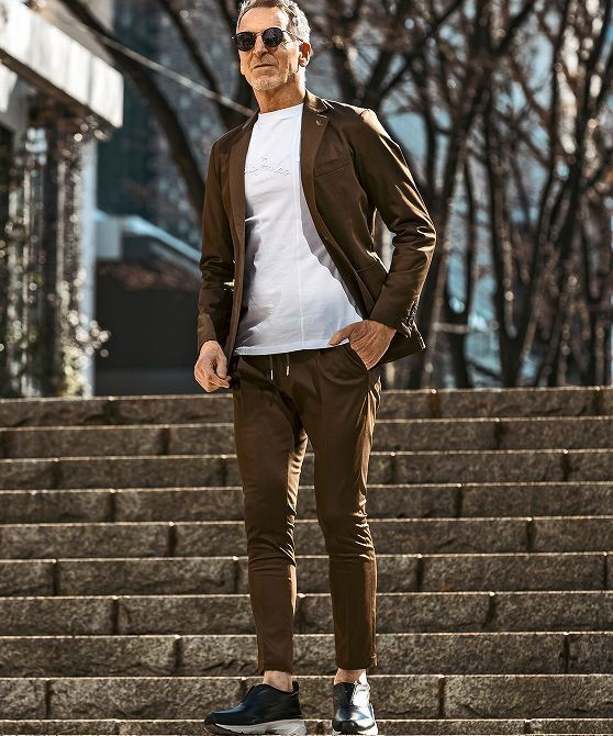 1PIU1UGUALE3 RELAX ウノピゥウノウグァーレトレ リラックス セットアップ メンズ テーラード スーツ スラックス 上下 セット カーキ M拍卖