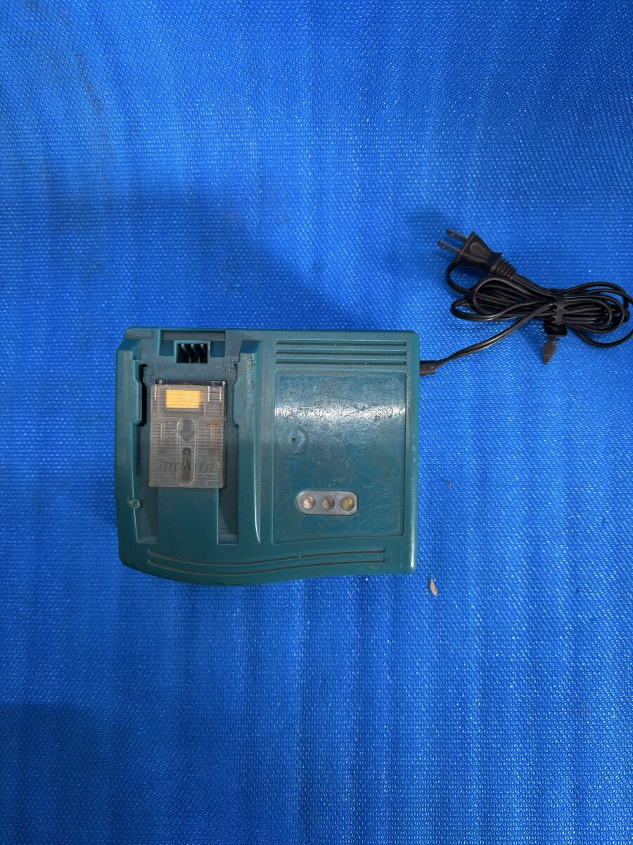 【ジャンク】マキタ makita 充電器 型式不明拍卖