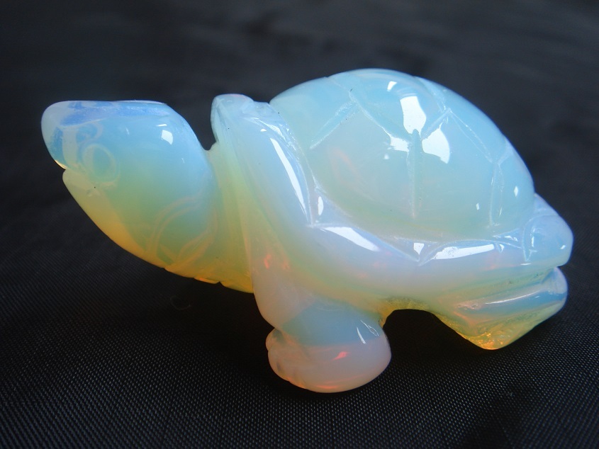 ☆希少、風水、お守り、オパール色の亀カメ置物1☆拍卖