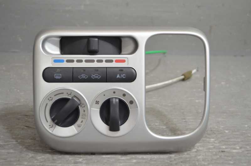 モコ S 後期(MG22S) 純正 破損無 取付OK 動作保証 エアコンスイッチパネル /27511-4A01A k092801拍卖