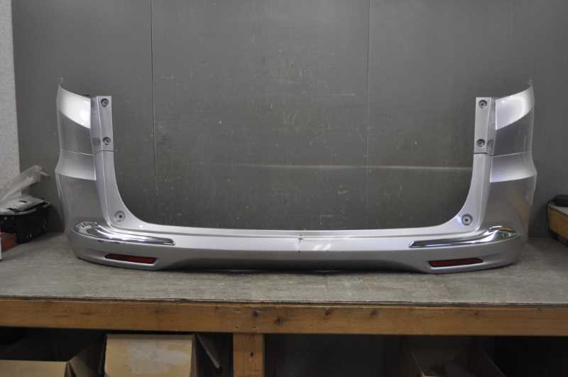 オデッセイ G 前期 (RC2 RC1) 純正 破損無 リアバンパー Rバンパー NH704M 銀 71501-T6A-0000 s021093J拍卖