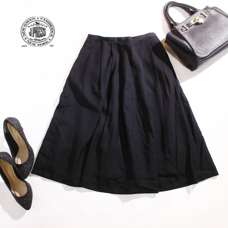 美品 Jプレス J.PRESS 株) オンワード樫山 通年 ポリエステル タック フレアスカート P7 ブラック 黒 フォーマル スーツ オフィス 通勤拍卖