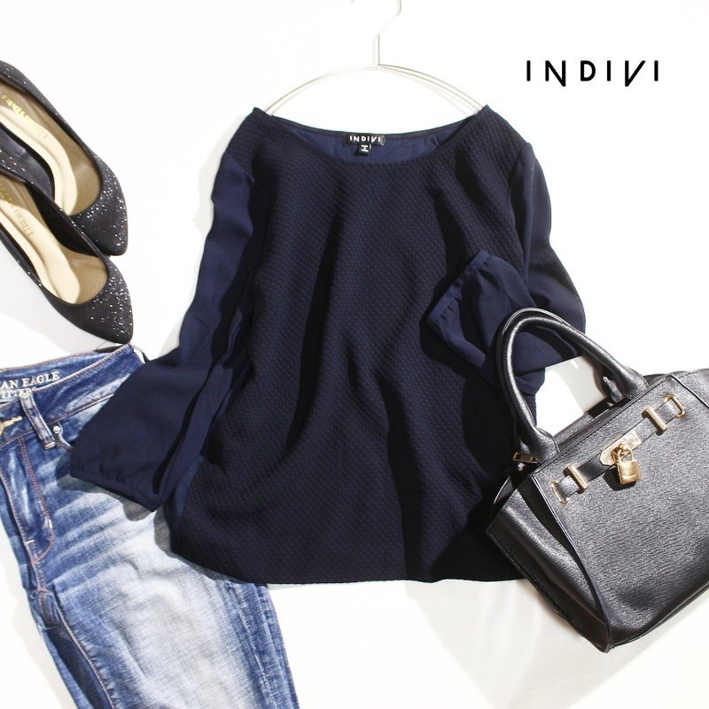 美品 インディヴィ INDIVI 株) ワールド 合物 フォーマル 凸凹 ストライプ 柄 シフォン切替 8分袖 ブラウス カットソー 05 XS ネイビー 紺拍卖
