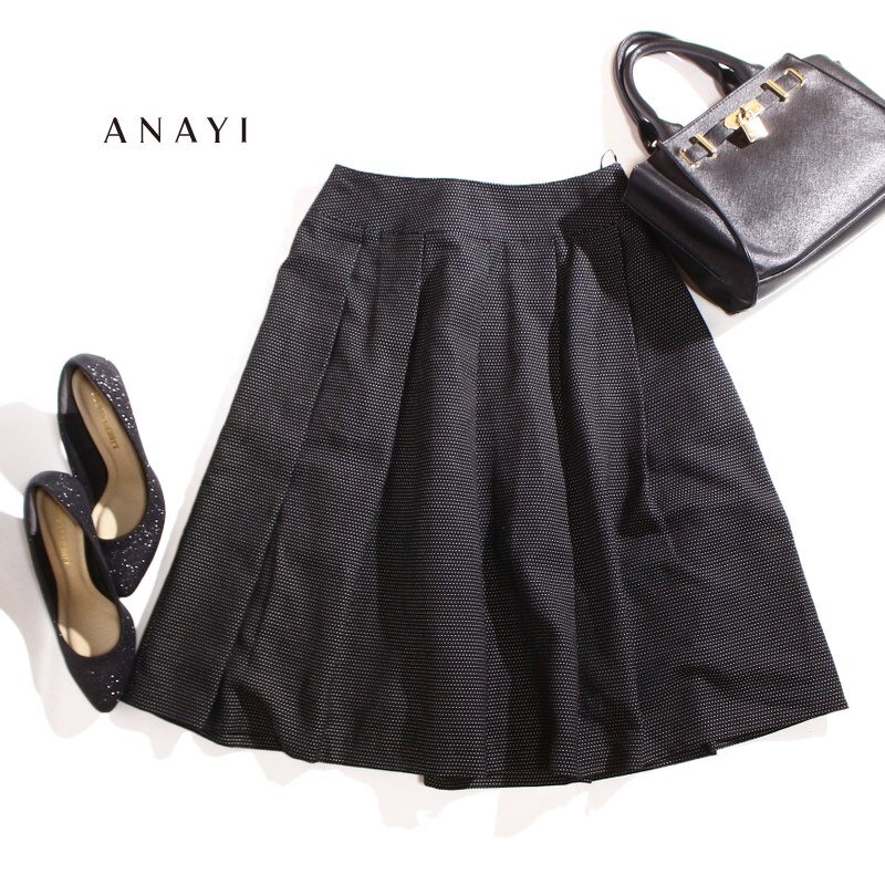 美品 ANAYI アナイ 秋 冬 上品 刺繍 ドット柄 膝下丈 フレアスカート 38 M 9号 ブラック 黒 ホワイト 白 オフィス 通勤 フォーマル 綺麗め拍卖