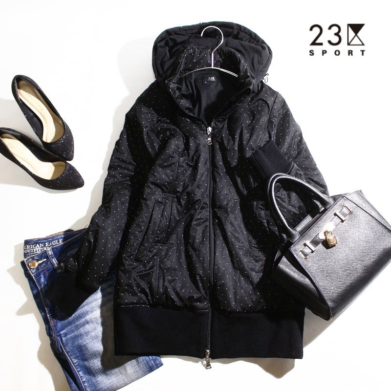 美品 23区 SPORTS 株) オンワード樫山 ゴルフ ミセス 綺麗ライン フード ドット 柄 中綿ジャケット 1 ブラック 黒 ホワイト 白 ゴルフ Mウ拍卖