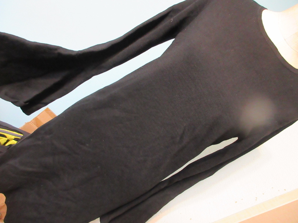 UNITED ARROWS ユナイテッド・アローズ ニットワンピース ベルスリーブワンピ ブラック拍卖