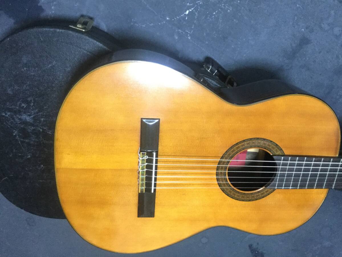 レア☆ビンテージ☆クラシックギター 古いハードケース付き 送料無料! 参考音源あり拍卖