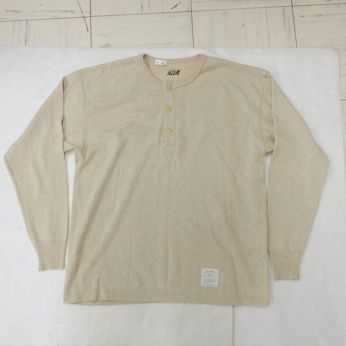 未使用 2024 ADDICT CLOTHES ヘンリーネック サイズ44 HENLEY NECK LONG SLEEVE KNIT TEE アディクトクローズ ACV-KNS02拍卖