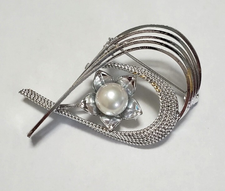 本真珠 ブローチ レディース アクセサリー 10g きれいめ拍卖