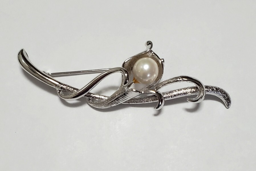 SILVER シルバー刻印 本真珠 パール ブローチ ペンダントトップ レディース アクセサリー 7,8g 美品拍卖