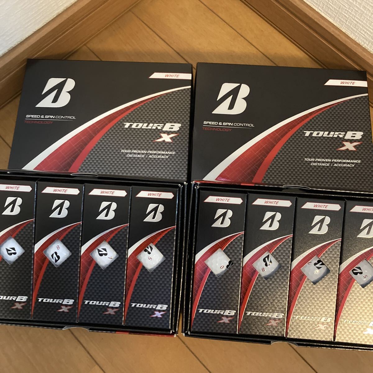 ブリヂストンツアーB X ホワイト4ダース拍卖