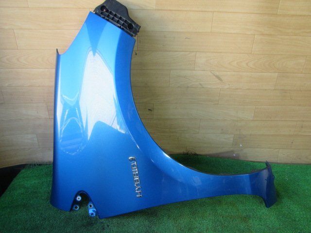 【個人宅配送不可】トヨタ アクア NHP10 H28年式 ■右フェンダーパネル【ブルーメタリック】中古 ★213573拍卖