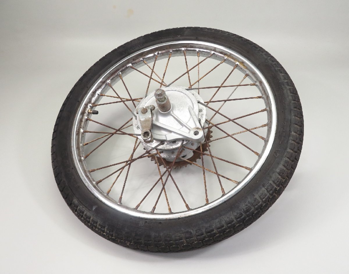 ④スーパーカブ50カスタム/AA01 セル付き 純正 リアホイール 17×1.20 検 ノーマル カスタム 5 C50 C70 C90 HA02 ドラムブレーキ拍卖