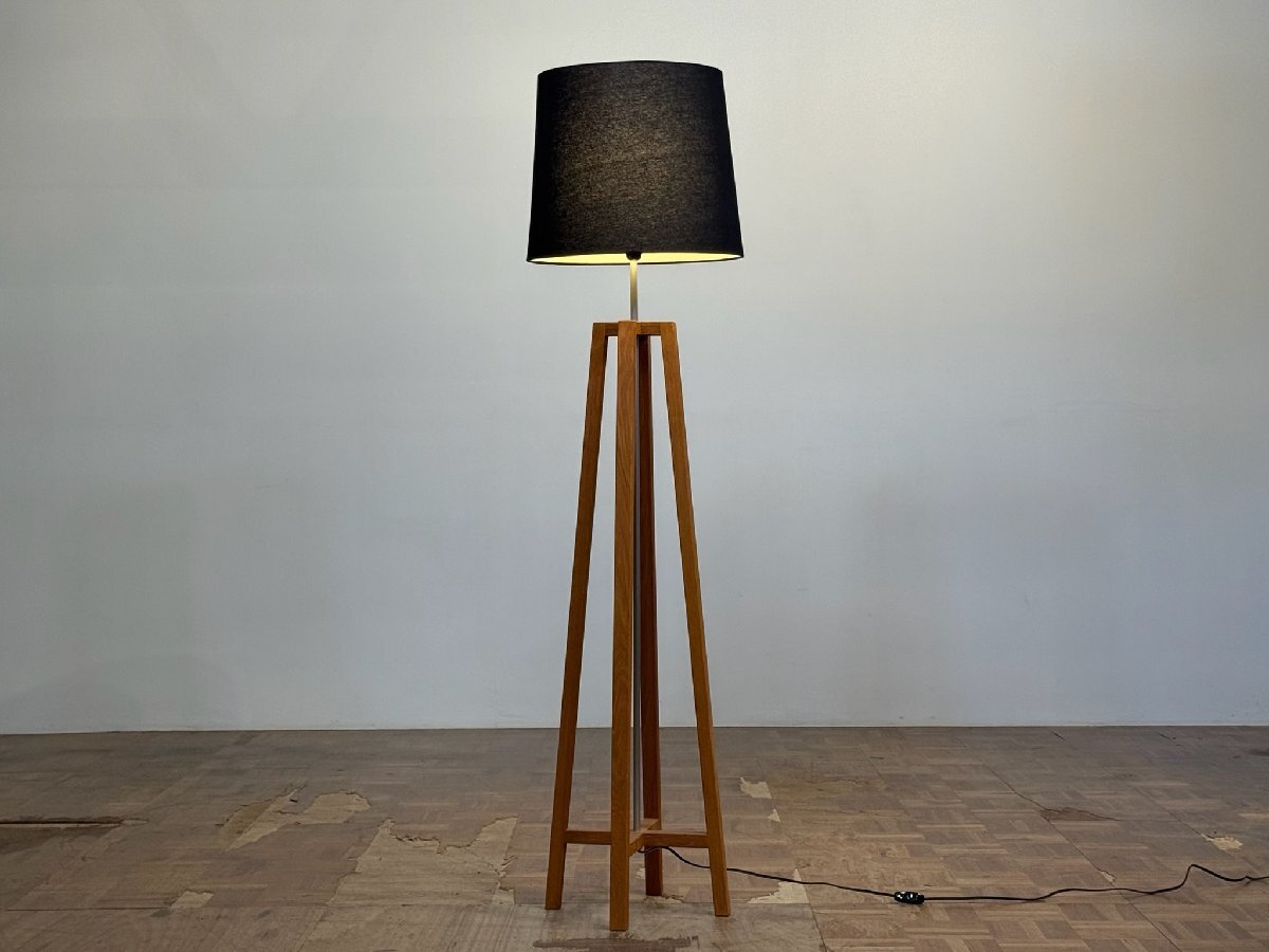 -ps1132.|THE CONRAN SHOP. 名作 オーク無垢 CROSS/クロス マスターフロアスタンドライト|コンランショップ フロス アクタス カッシーナ拍卖