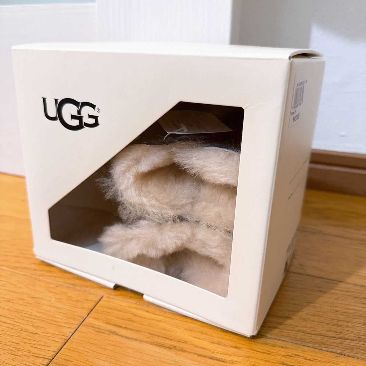 UGG アグ ショートブーツ ムートン拍卖