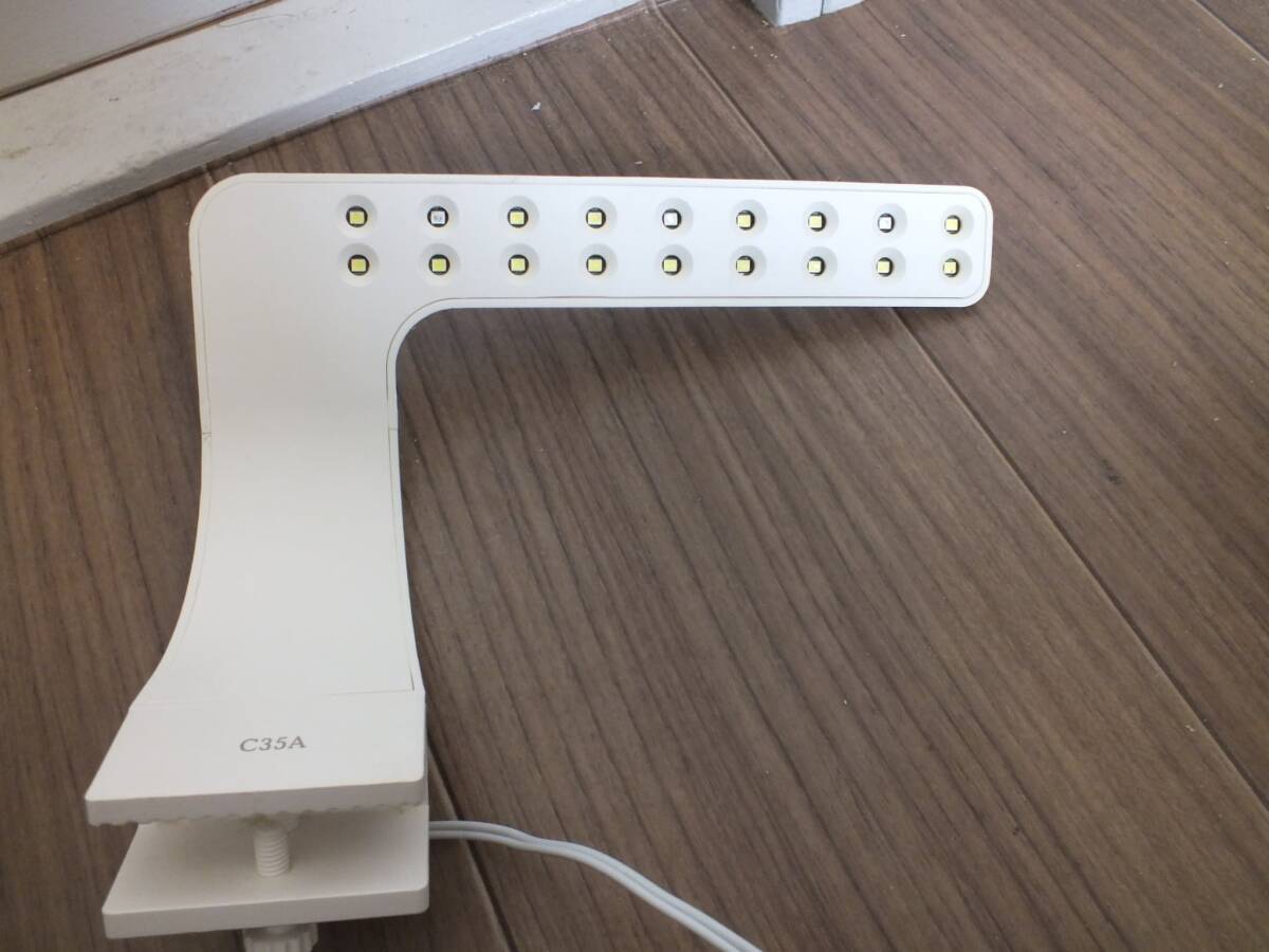 ニッソー LEDライトスマートタッチ300 ホワイト              B-14拍卖