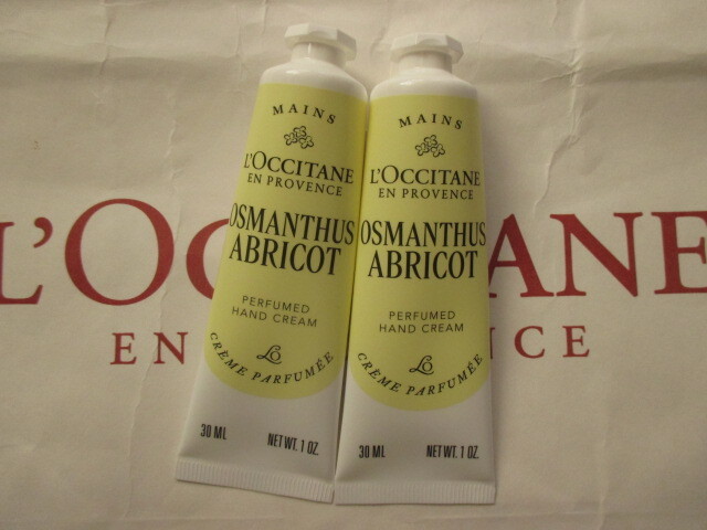 ロクシタン オスマンサスアブリコ (オスマンサス) パフュームドハンドクリーム 30ml x 2拍卖