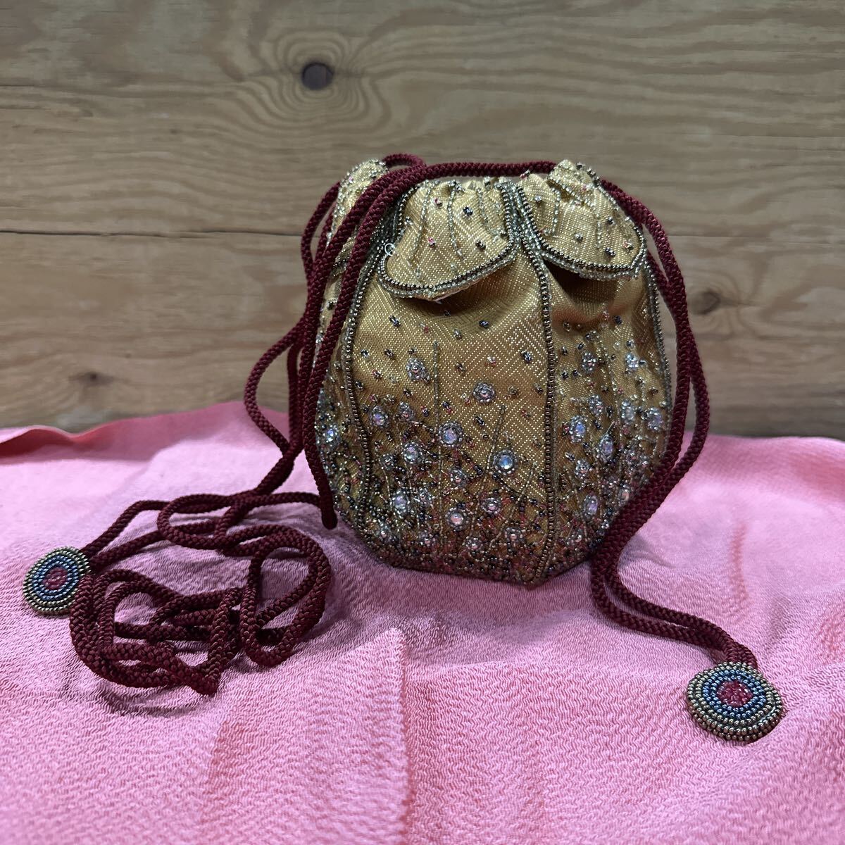 巾着 和装小物 ビーズポーチ パーティバッグ 夏祭り 成人式 保管品 オシャレ拍卖