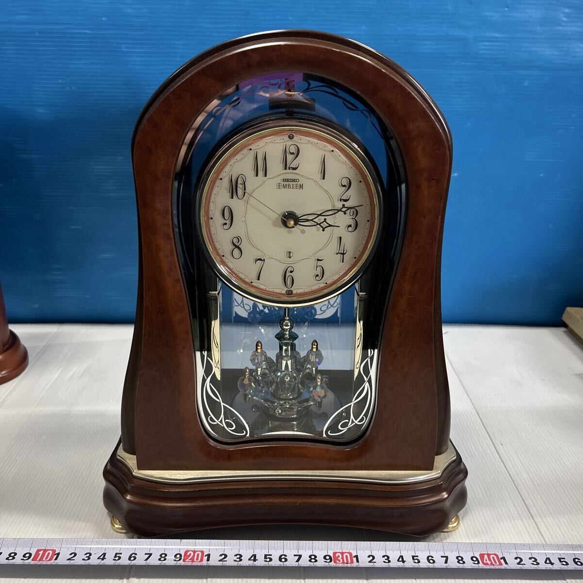 SEIKO 電波時計 セイコー 木製 置時計 電波クロック EMBLEM HW527B 070C 実働 美品 置き時計 アンティーク拍卖